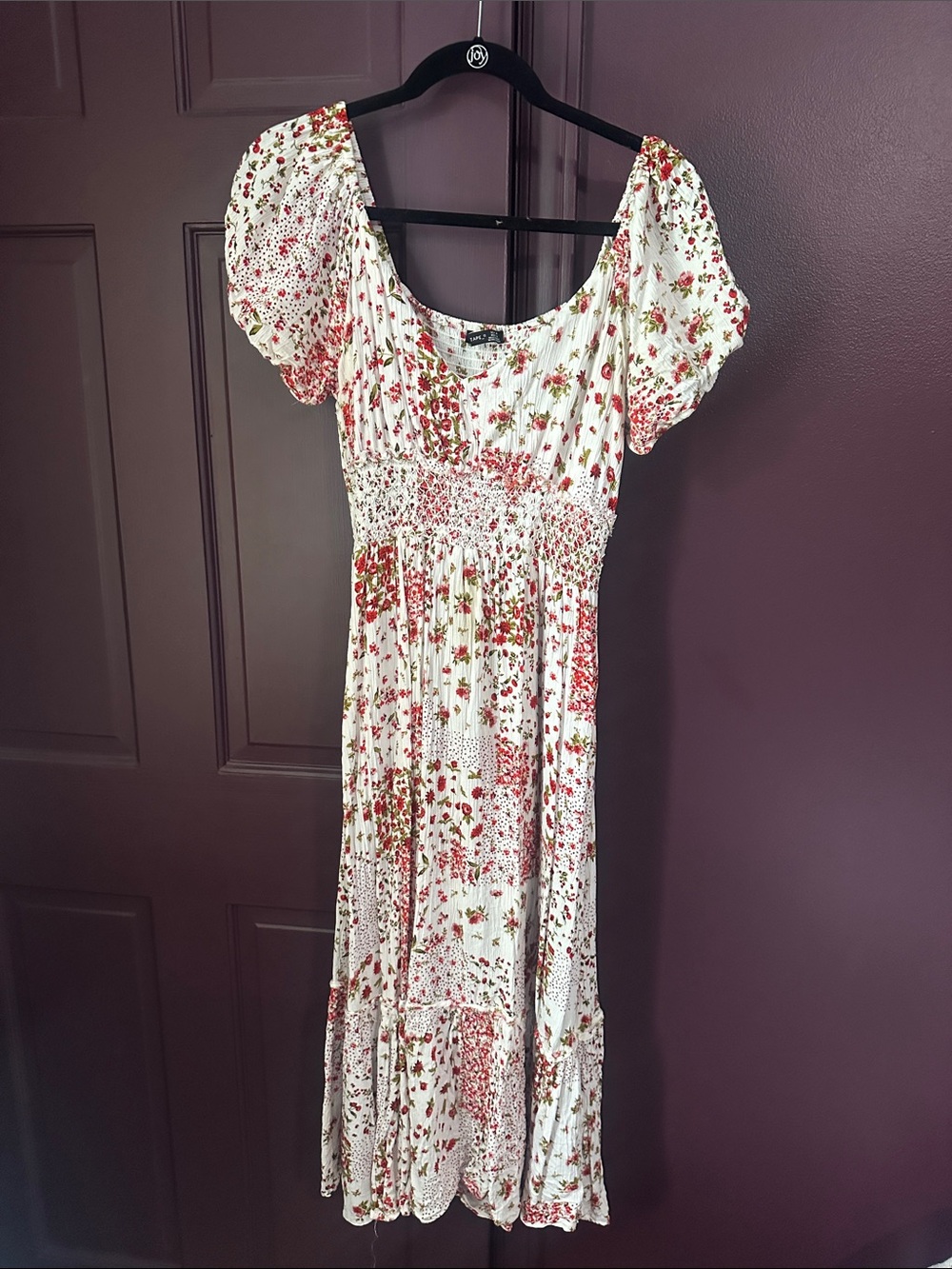 Black Tape_ White Midi Dress with Red Floral Print and Puff Sleeves